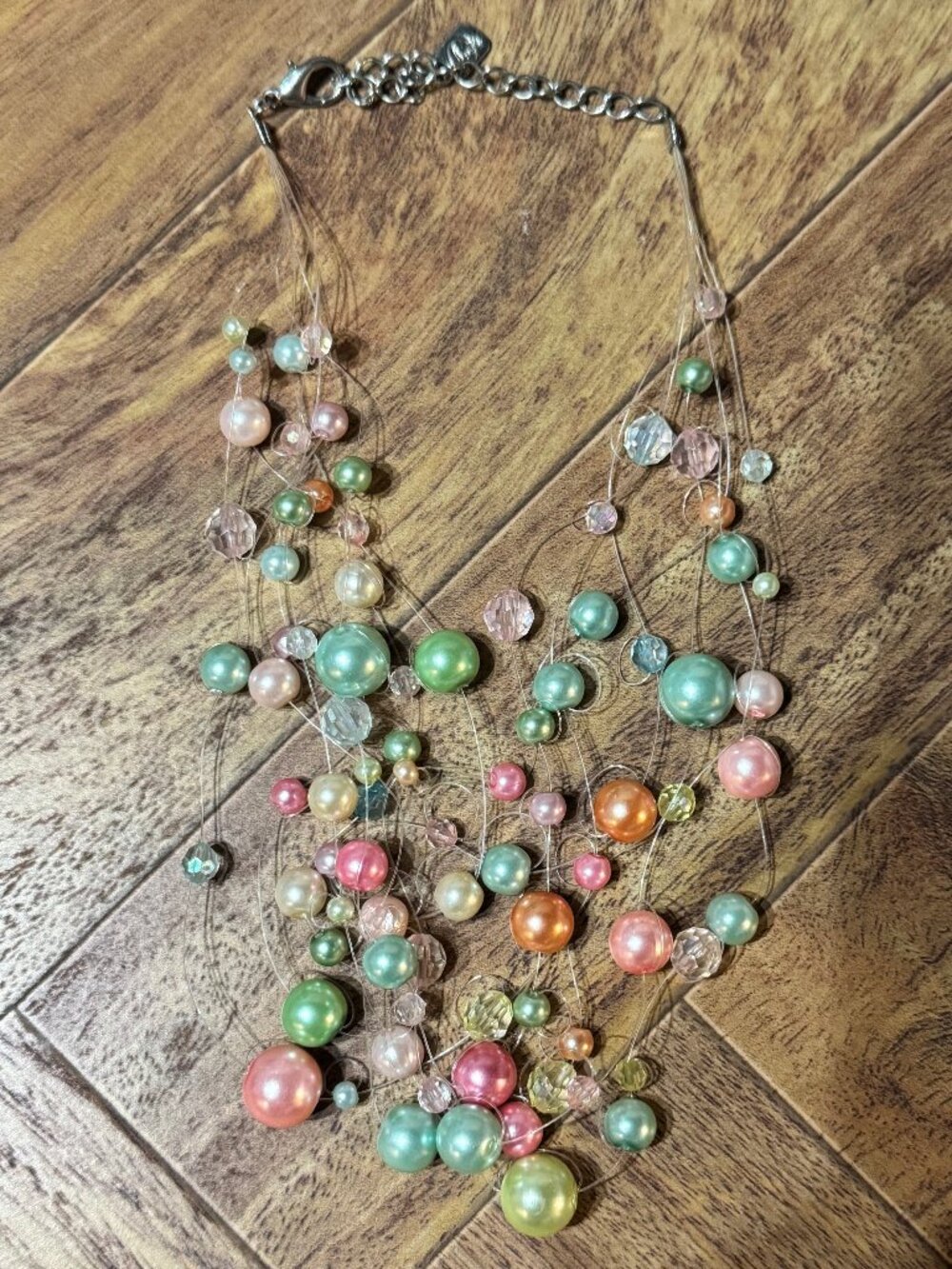 Yousi You and I Floating Simulated Pastel Pearl Necklace